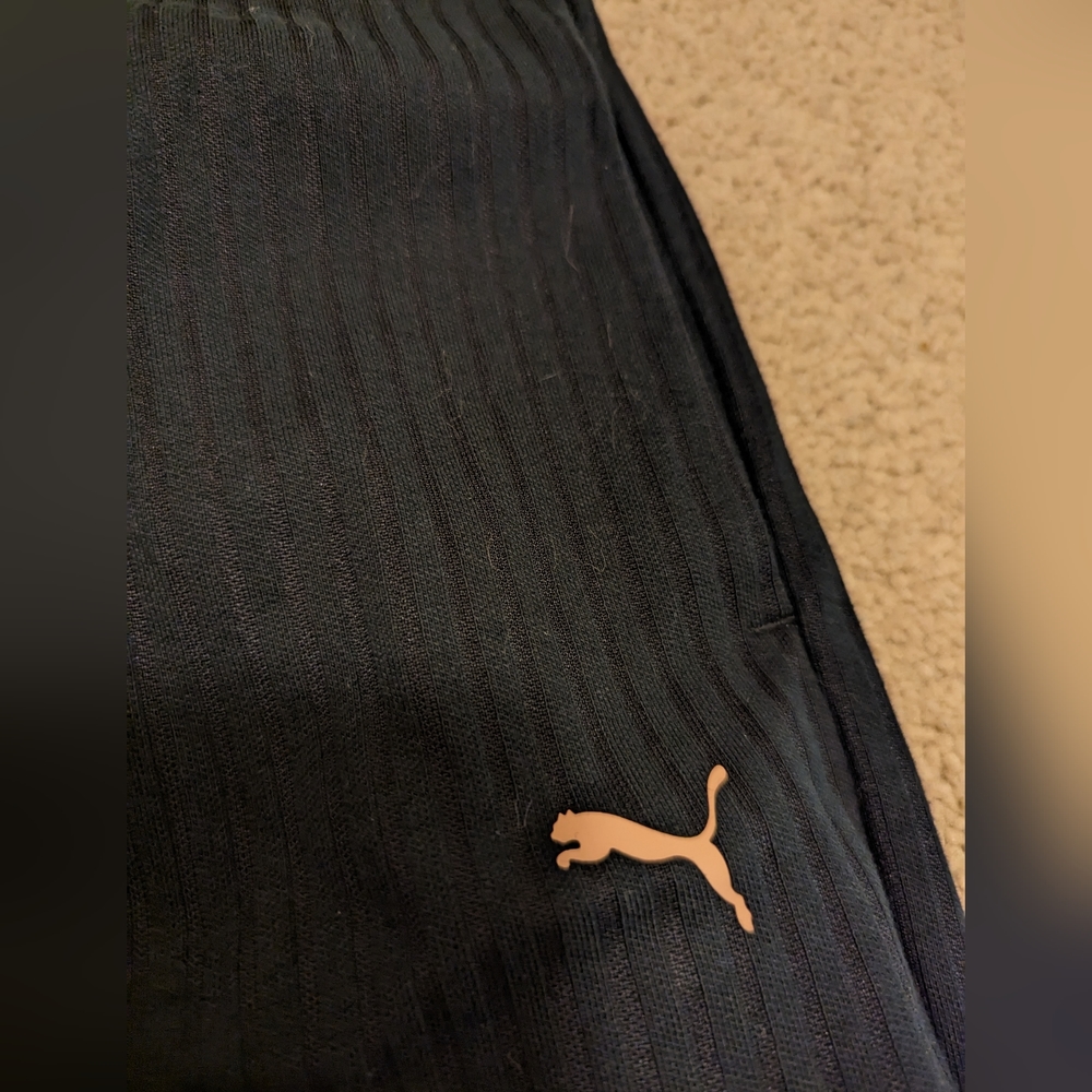 Men's XXL puma sweatpants - Picture 7 of 7